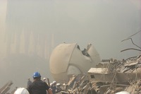 09-12-01_WTC_Plaza_Sculpture.JPG